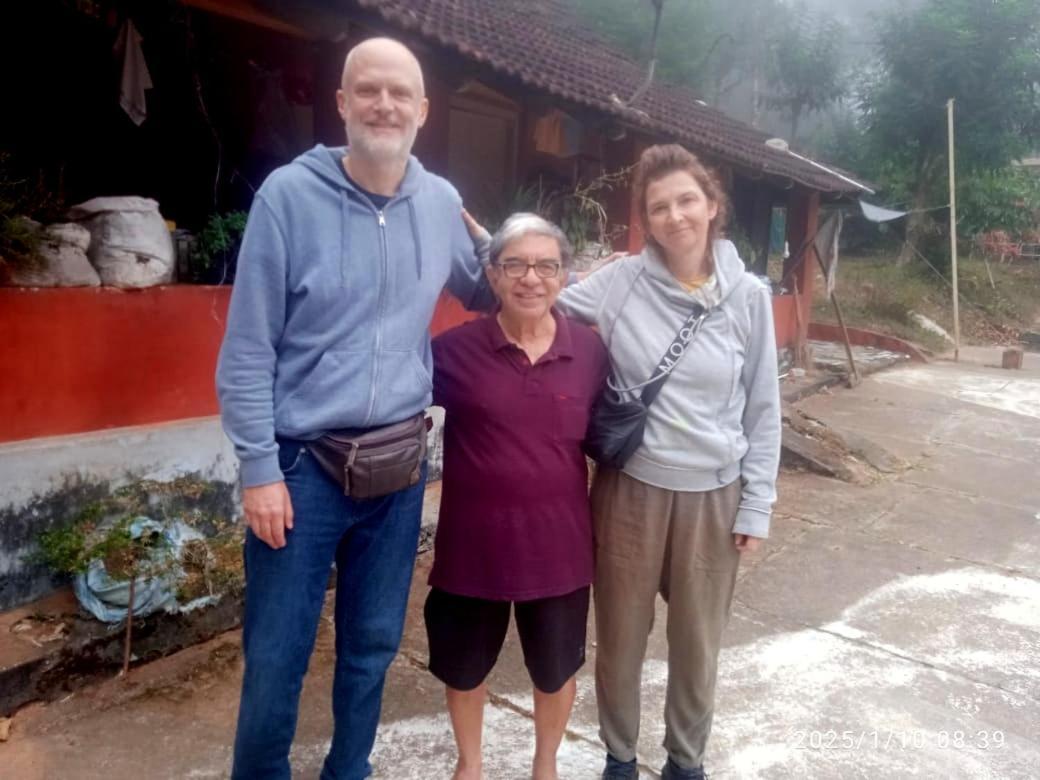 Woodside Homestay Wayanad Batheri Extérieur photo