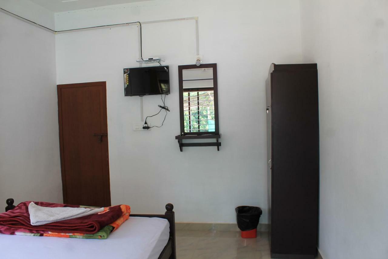 Woodside Homestay Wayanad Batheri Extérieur photo