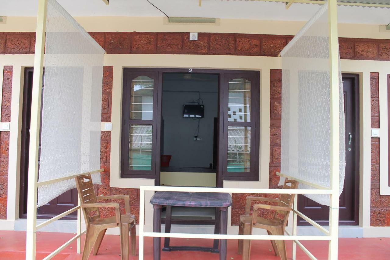 Woodside Homestay Wayanad Batheri Extérieur photo